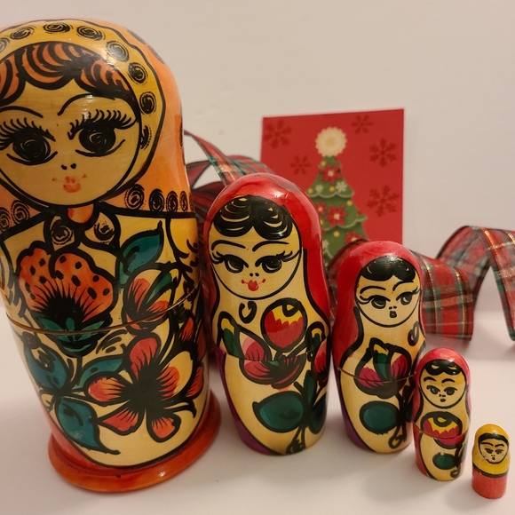Russian Doll Factory Holiday Russian Dolls 5 Sizes Poshmark